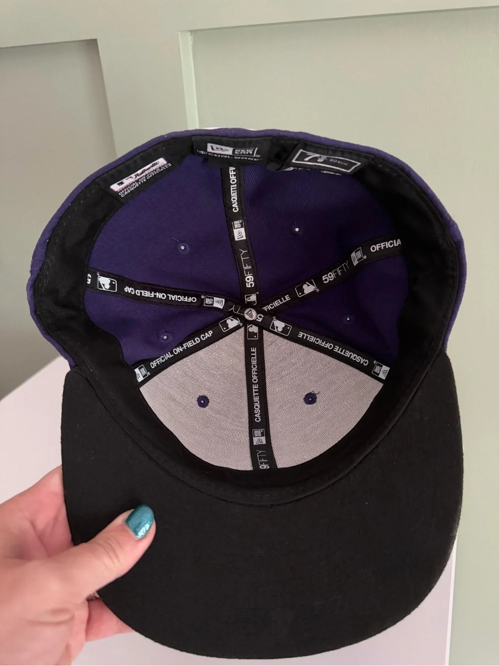 New Era excellent pre